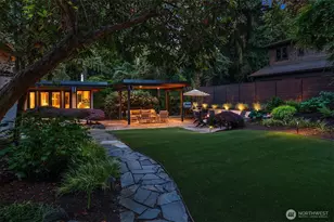 2716 106th Pl SE, Beaux Arts, WA 98004 - Photo 23