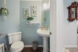 12902 210th St E, Graham, WA 98338 - Photo 17
