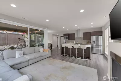 3907 168th Place SE, Bothell, WA 98012 - Photo 9
