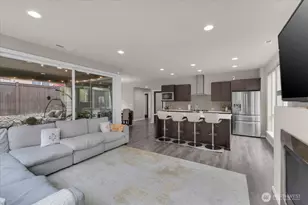 3907 168th Pl SE, Bothell, WA 98012 - Photo 9