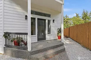 108 N Livingston Bay Rd, Camano Island, WA 98282 - Photo 3