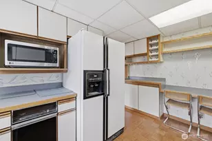 824 S 146th St, Burien, WA 98168 - Photo 9