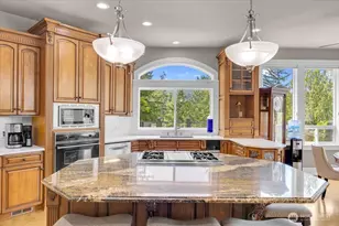 22410 McMurray Shore Dr, Mount Vernon, WA 98274 - Photo 11