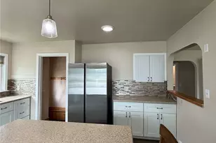 312 S Ash St, Omak, WA 98841 - Photo 9