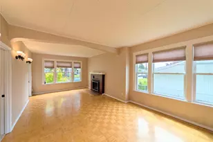 1022 Oakes Ave, Everett, WA 98201 - Photo 5