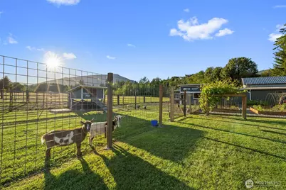 32993 Hamilton Cemetery Road, Sedro Woolley, WA 98284 - Photo 33