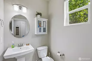 7430 NE 202nd Pl, Kenmore, WA 98028 - Photo 5