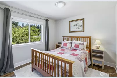 7430 NE 202nd Place, Kenmore, WA 98028 - Photo 23