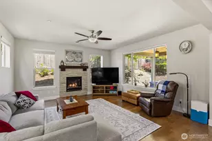 7430 NE 202nd Pl, Kenmore, WA 98028 - Photo 15