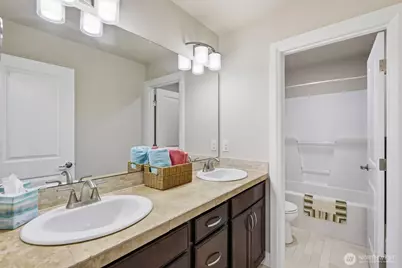 7430 NE 202nd Place, Kenmore, WA 98028 - Photo 25