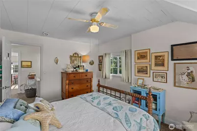 5015 L Place, Seaview, WA 98644 - Photo 31