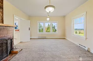 399 E Smith Rd, Bellingham, WA 98226 - Photo 7