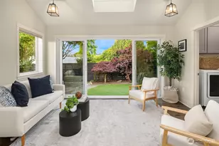 9020 26th Ave NW, Seattle, WA 98117 - Photo 9