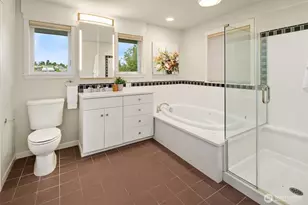 9020 26th Ave NW, Seattle, WA 98117 - Photo 21