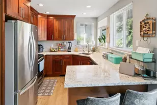 27917 10th Ave S, Des Moines, WA 98198 - Photo 5