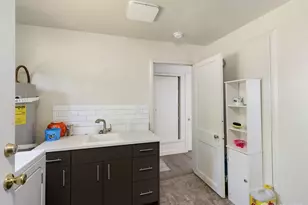 509 W Cherry St, Centralia, WA 98531 - Photo 15