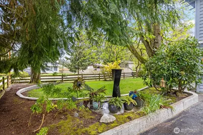 8505 236th Street SW, Edmonds, WA 98026 - Photo 23