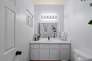 5653 34th Ave SW, Seattle, WA 98126 - Photo 13