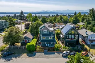 5653 34th Ave SW, Seattle, WA 98126 - Photo 3