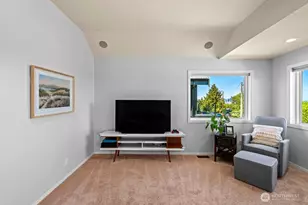 5653 34th Ave SW, Seattle, WA 98126 - Photo 7
