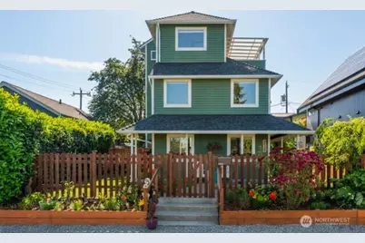 5653 34th Avenue SW, Seattle, WA 98126 - Photo 1
