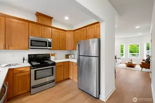 4849 S Chicago St, Seattle, WA 98118 - Photo 5