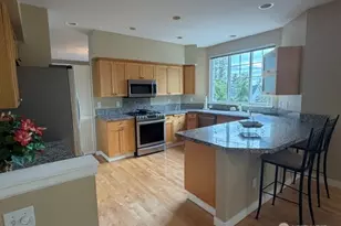6748 161st Ave SE, Bellevue, WA 98006 - Photo 9