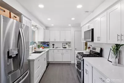 17405 18th Avenue W, Lynnwood, WA 98037 - Photo 13