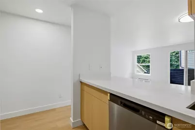 10732 Stone Avenue N #1-6, Seattle, WA 98133 - Photo 11