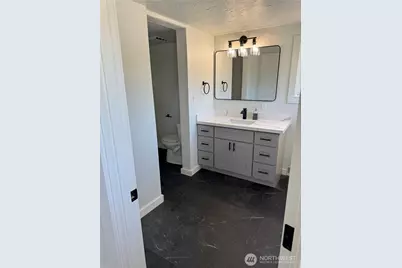 1231 4th Street, Bremerton, WA 98337 - Photo 19
