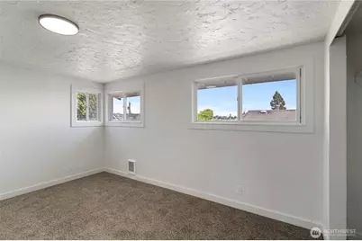 1231 4th Street, Bremerton, WA 98337 - Photo 17