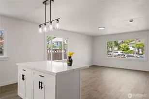 1231 4th St, Bremerton, WA 98337 - Photo 5