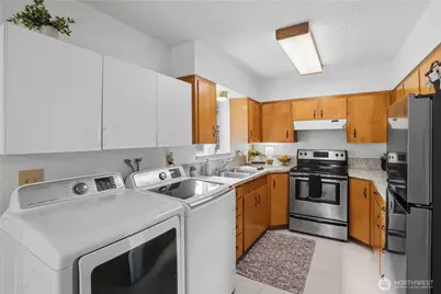 360 Tremont Street W, Port Orchard, WA 98366 - Photo 9