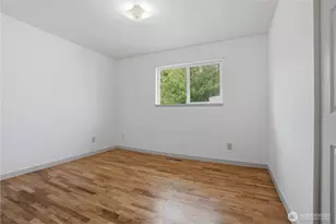 360 Tremont St W, Port Orchard, WA 98366 - Photo 15