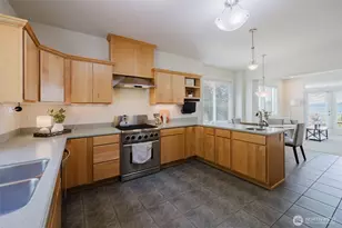 90 NE Daybreak Dr, Belfair, WA 98528 - Photo 15