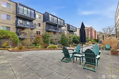 275 W Roy Street #412, Seattle, WA 98119 - Photo 17