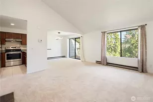 14629 NE 35th St, Bellevue, WA 98007 - Photo 1
