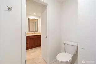 14629 NE 35th St, Bellevue, WA 98007 - Photo 13