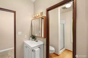8634 NE 169th St, Kenmore, WA 98028 - Photo 13