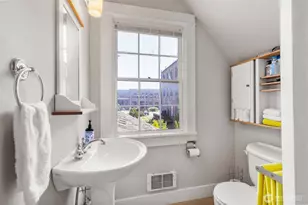 230 Quincy St, Port Townsend, WA 98368 - Photo 21