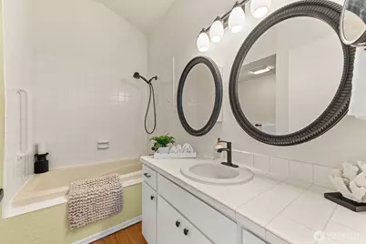 909 30th Street NW #2C, Gig Harbor, WA 98335 - Photo 27