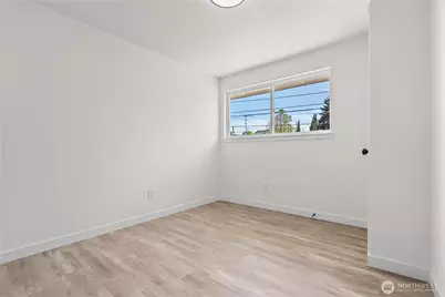 8418 S Thompson Avenue, Tacoma, WA 98444 - Photo 21