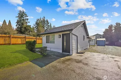 1747 NE 147th St #1, Shoreline, WA 98155 - Photo 3