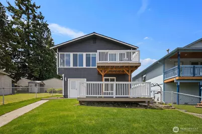 2126 E Grand Avenue, Everett, WA 98201 - Photo 1