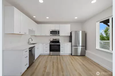 2126 E Grand Avenue, Everett, WA 98201 - Photo 13