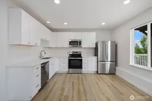 2126 E Grand Ave, Everett, WA 98201 - Photo 13