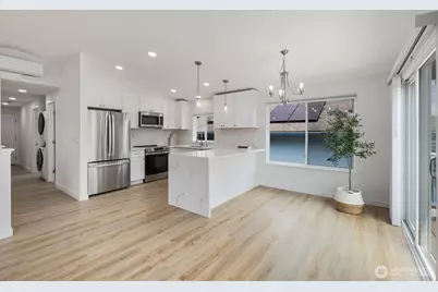 2126 E Grand Avenue, Everett, WA 98201 - Photo 3