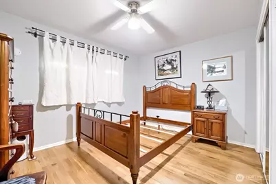 10728 29th Place SW, Seattle, WA 98146 - Photo 13