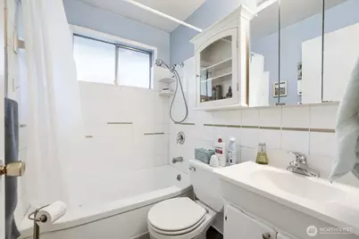 10728 29th Place SW, Seattle, WA 98146 - Photo 15