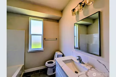 201 Stanley Avenue, Algona, WA 98001 - Photo 11